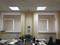 Рулонные шторы мини для офиса